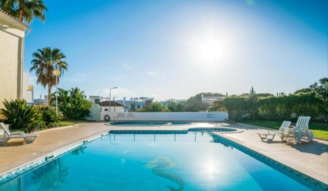 Flamingo'S Apartment W/ 2 Swimming Pool Αλμπουφέιρα Εξωτερικό φωτογραφία