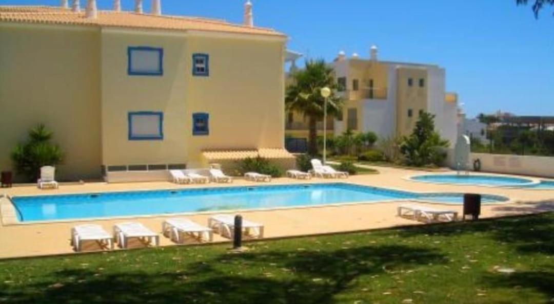 Flamingo'S Apartment W/ 2 Swimming Pool Αλμπουφέιρα Εξωτερικό φωτογραφία
